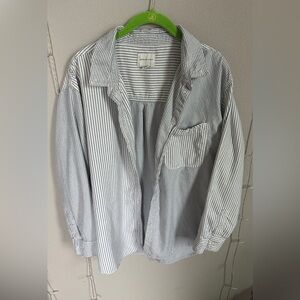 American Eagle Outfitters Blue and White Striped Shirt